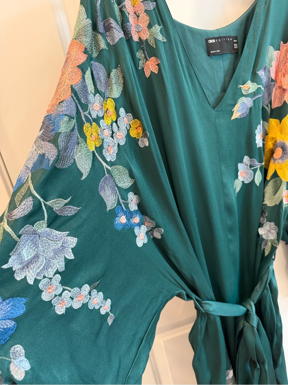 ASOS CURVE Size 20 Forest Green Floral Embroidered Satin Midi Dress - Picture 6 of 12